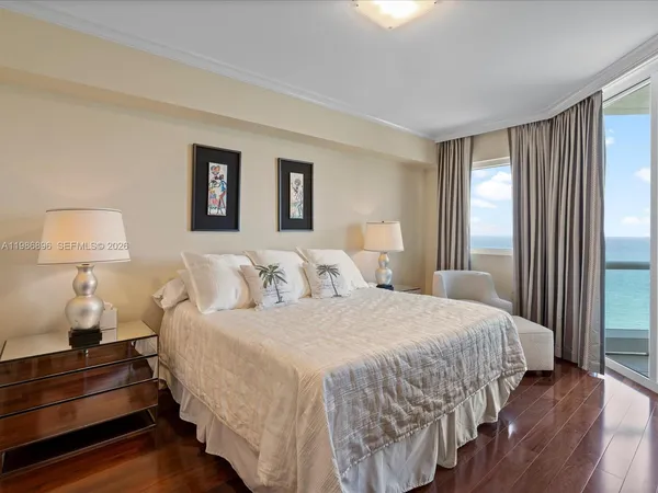 $18,000 | 17875 Collins Avenue, Unit 2903, Sunny Isles Beach, FL 33160