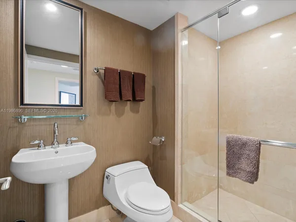 $18,000 | 17875 Collins Avenue, Unit 2903, Sunny Isles Beach, FL 33160