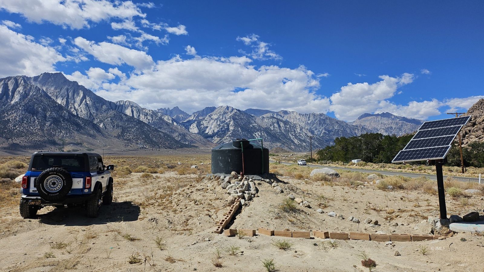 3760 Whitney Portal Road Lone Pine, CA 93545 - Photo 3 of 8 a view of a terrace with a snow