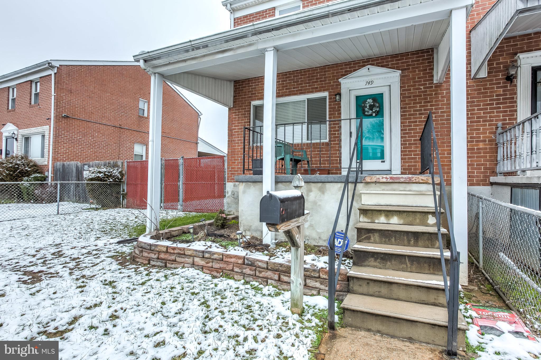 749 Seawall Road Baltimore, MD 21221 - Photo 2 of 34 Gallery Image 2