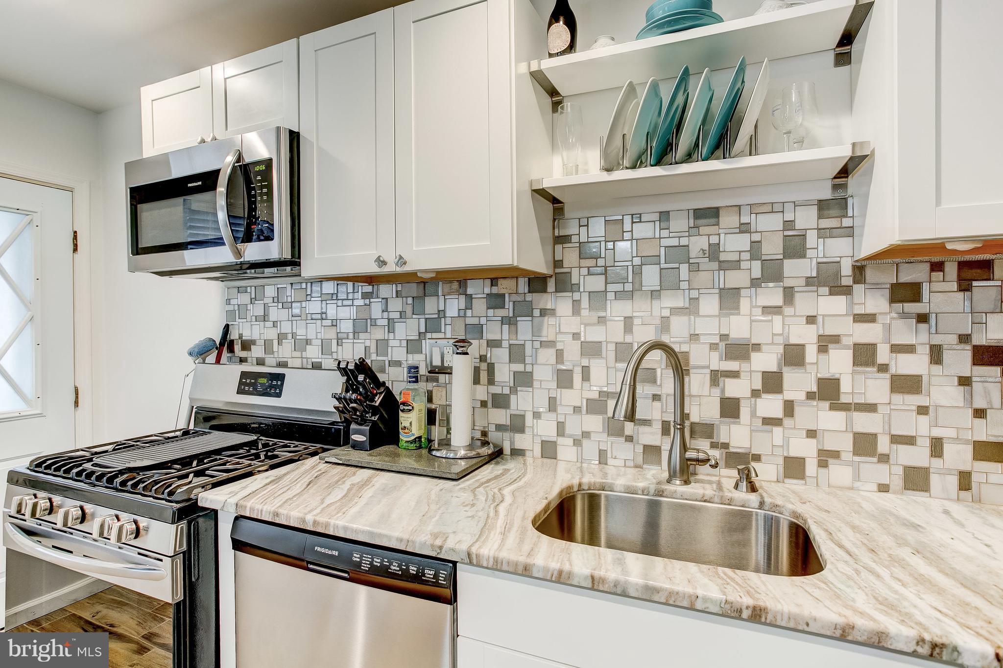 749 Seawall Road Baltimore, MD 21221 - Photo 11 of 34 Gallery Image 11