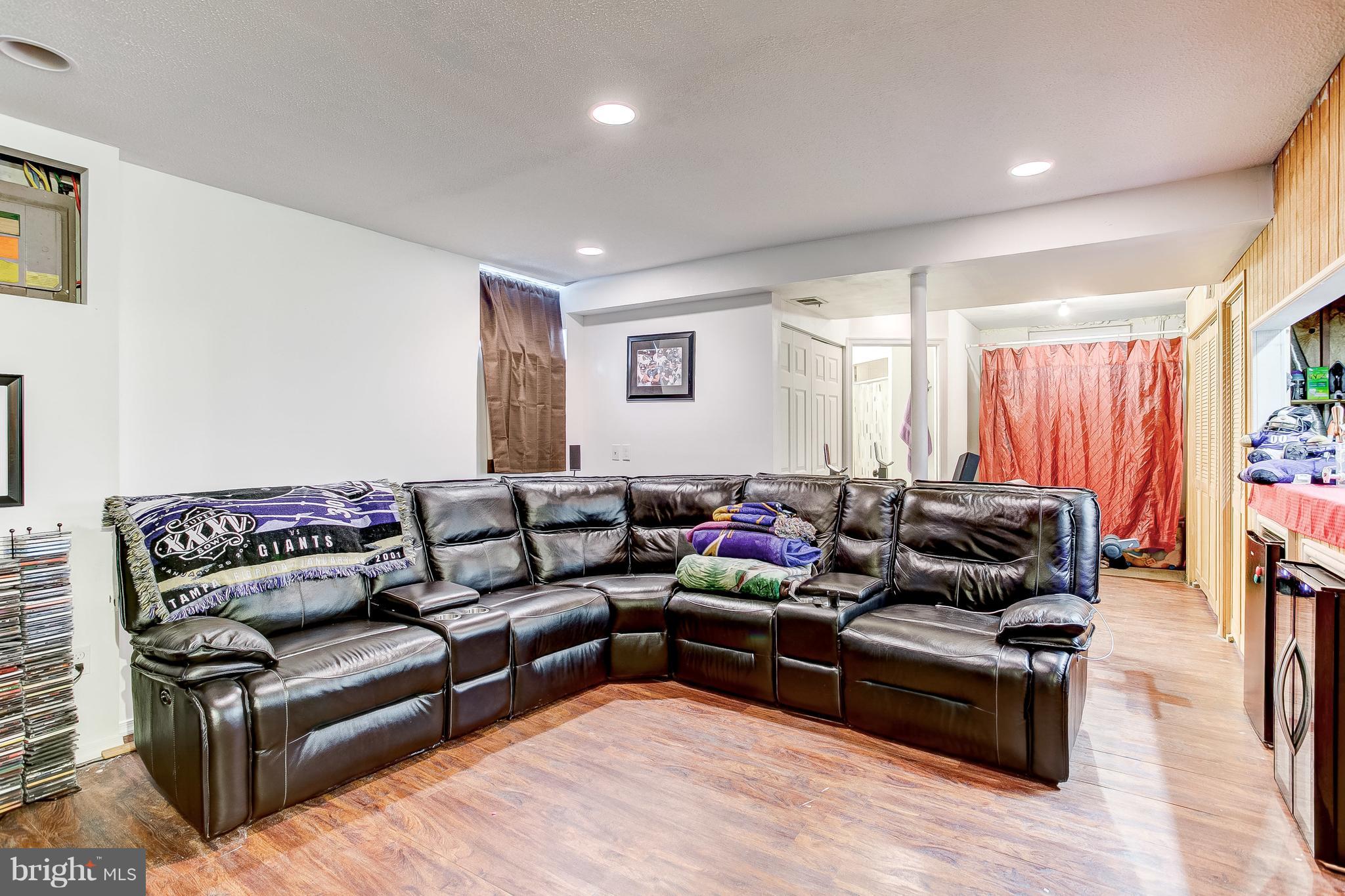 749 Seawall Road Baltimore, MD 21221 - Photo 14 of 34 Gallery Image 14