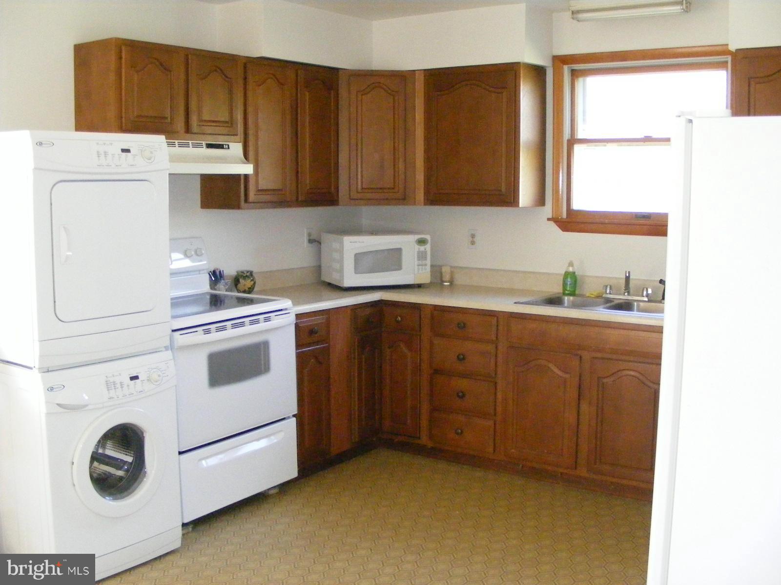 2305 Philadelphia Road Edgewood, MD 21040 - Photo 13 of 29 Kitchen