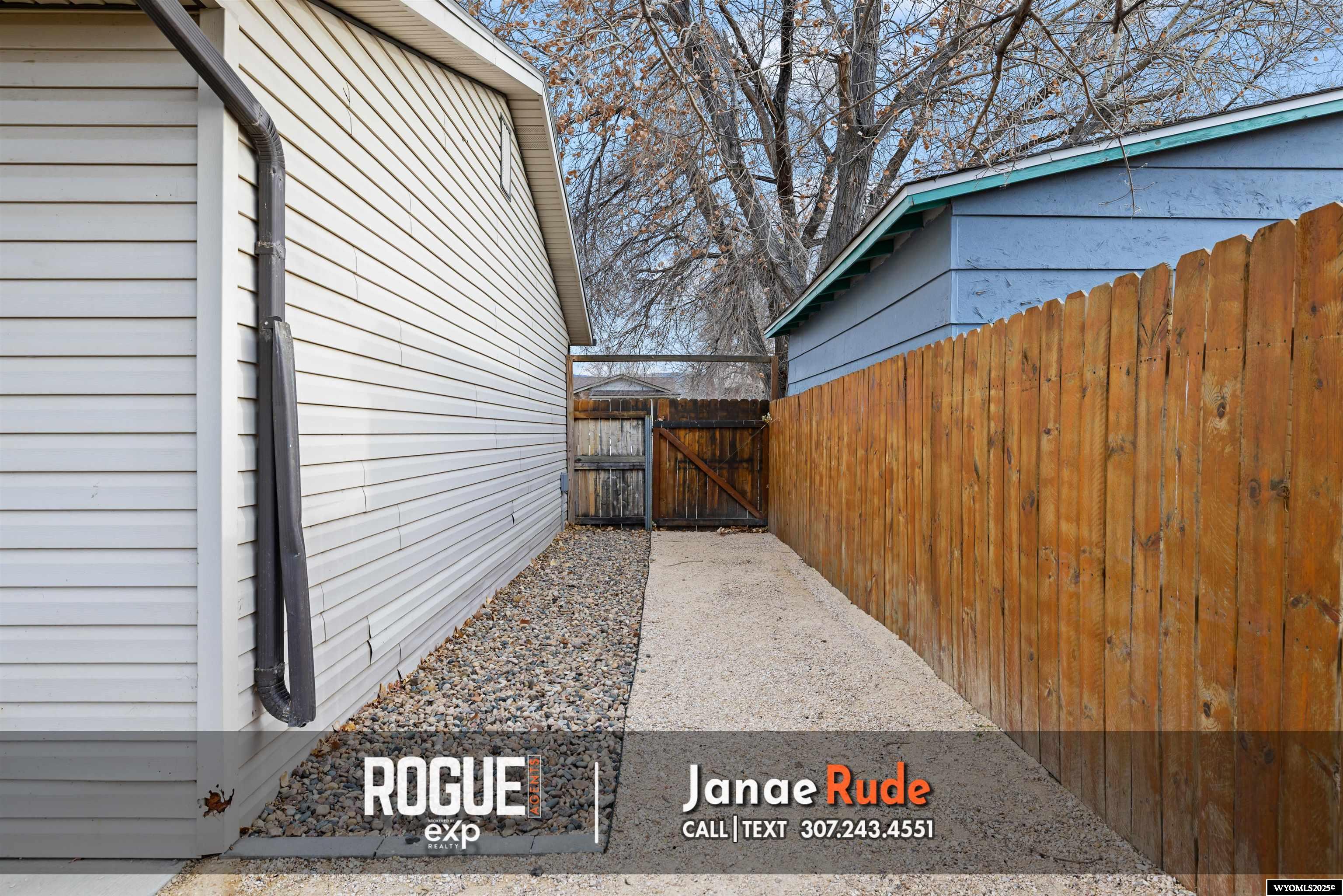 2946 Mockingbird Trail Casper, WY 82604 - Photo 34 of 36