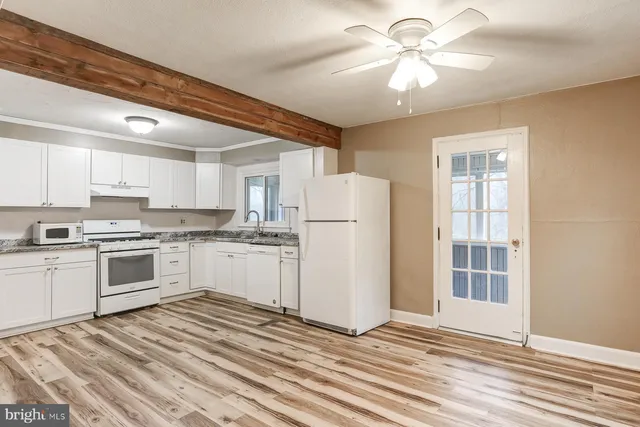 $1,395 | 2820 Cumberland Boulevard, Camp Hill, PA 17011