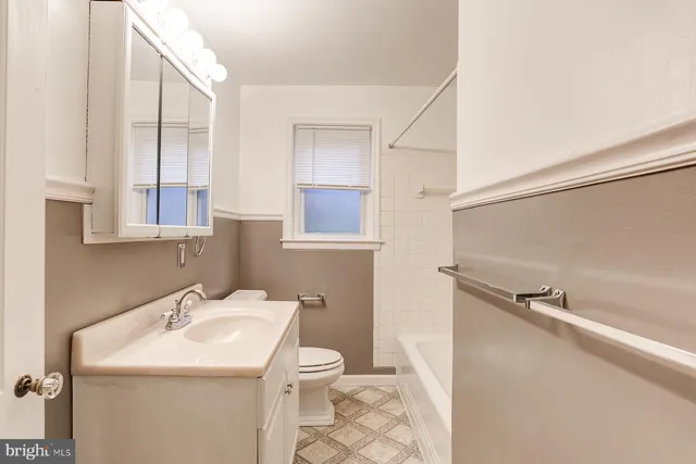 $1,395 | 2820 Cumberland Boulevard, Camp Hill, PA 17011