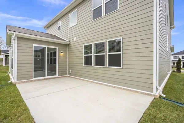 $481,990 | 1557 Oak Springs Drive, Columbia, TN 38401