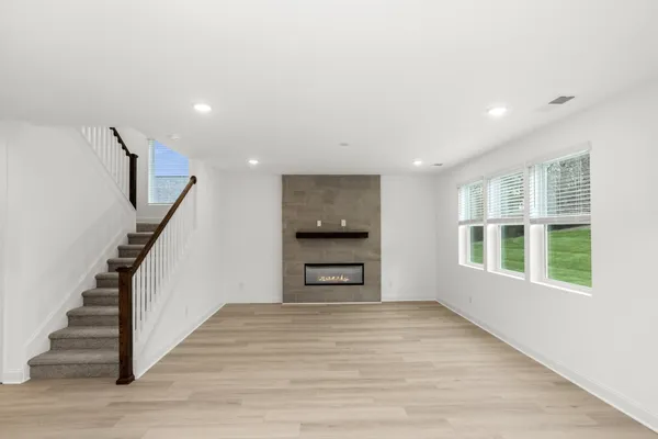 $481,990 | 1557 Oak Springs Drive, Columbia, TN 38401