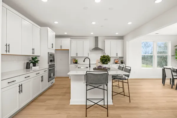 $481,990 | 1557 Oak Springs Drive, Columbia, TN 38401