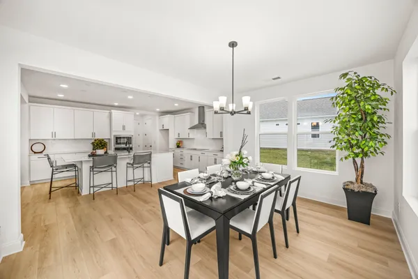 $481,990 | 1557 Oak Springs Drive, Columbia, TN 38401