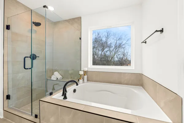 $481,990 | 1557 Oak Springs Drive, Columbia, TN 38401