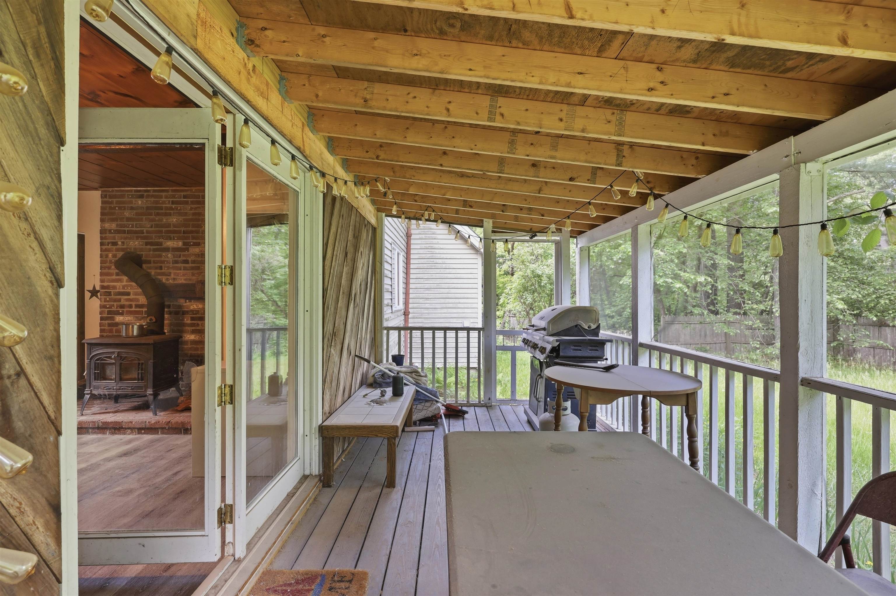 32 East Lull Place New Boston, NH 03070 - Photo 17 of 27
