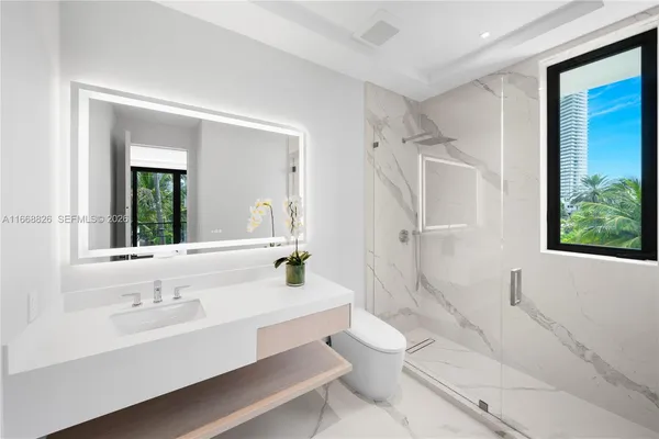 $5,450,000 | 262 189th Terrace, Sunny Isles Beach, FL 33160