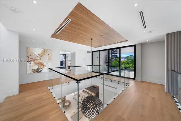 $5,450,000 | 262 189th Terrace, Sunny Isles Beach, FL 33160