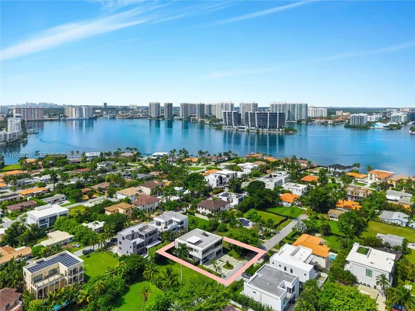 $5,450,000 | 262 189th Terrace, Sunny Isles Beach, FL 33160