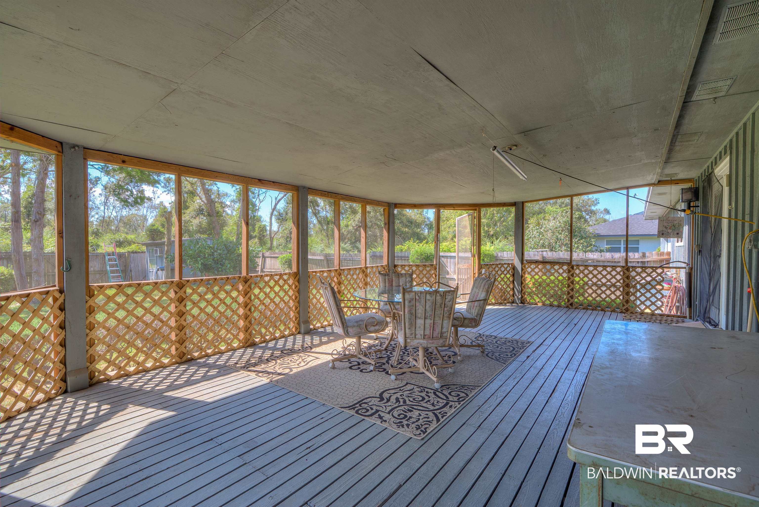 16162 Highway 98 Foley, AL 36535 - Photo 4 of 43 Screened porch