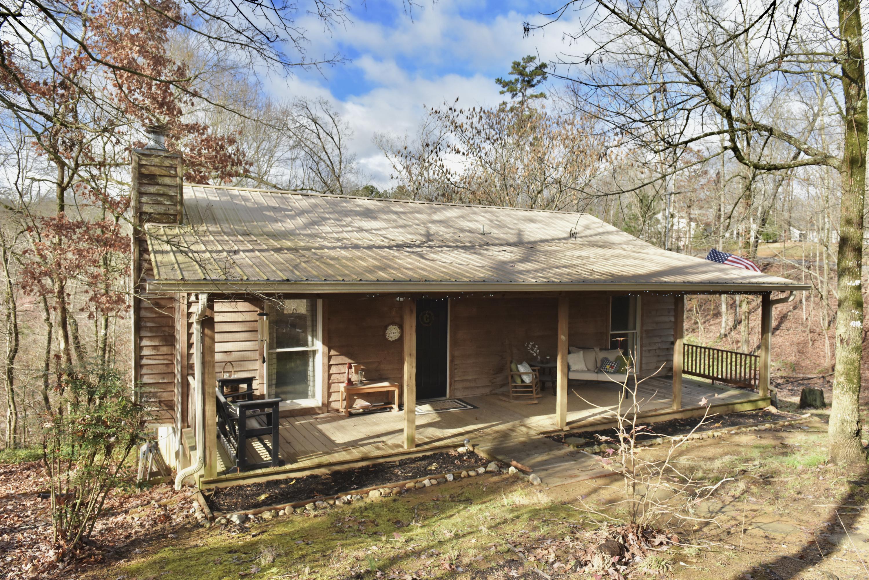178 River Run Road Calhoun, TN 37309 - Photo 1 of 23 5FBC99C6-9488-402D-BEC5-F7BB8A32C88D_1_2