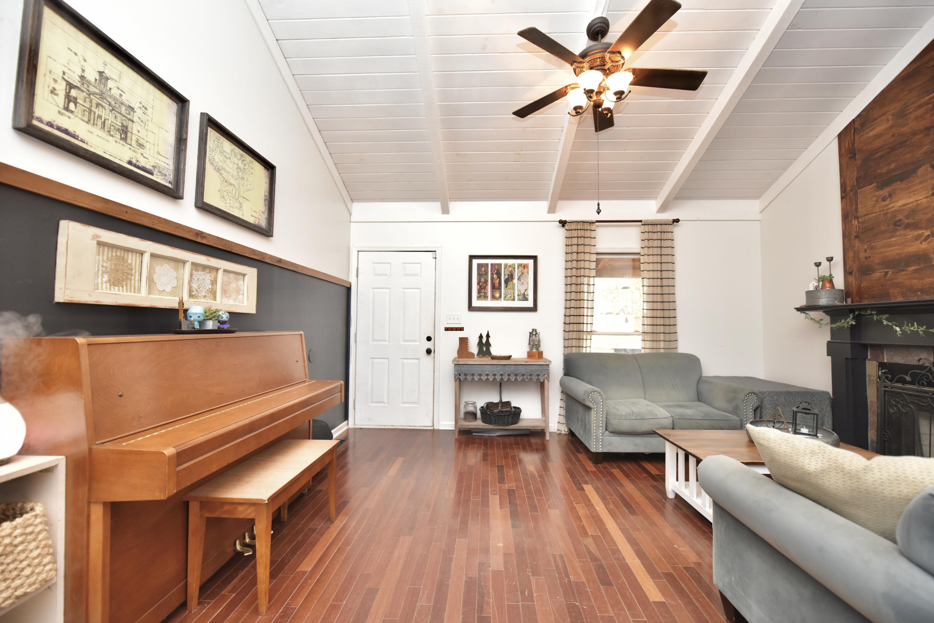 178 River Run Road Calhoun, TN 37309 - Photo 5 of 23 14A3297B-127F-490B-979A-484EE58A7E46_1_2