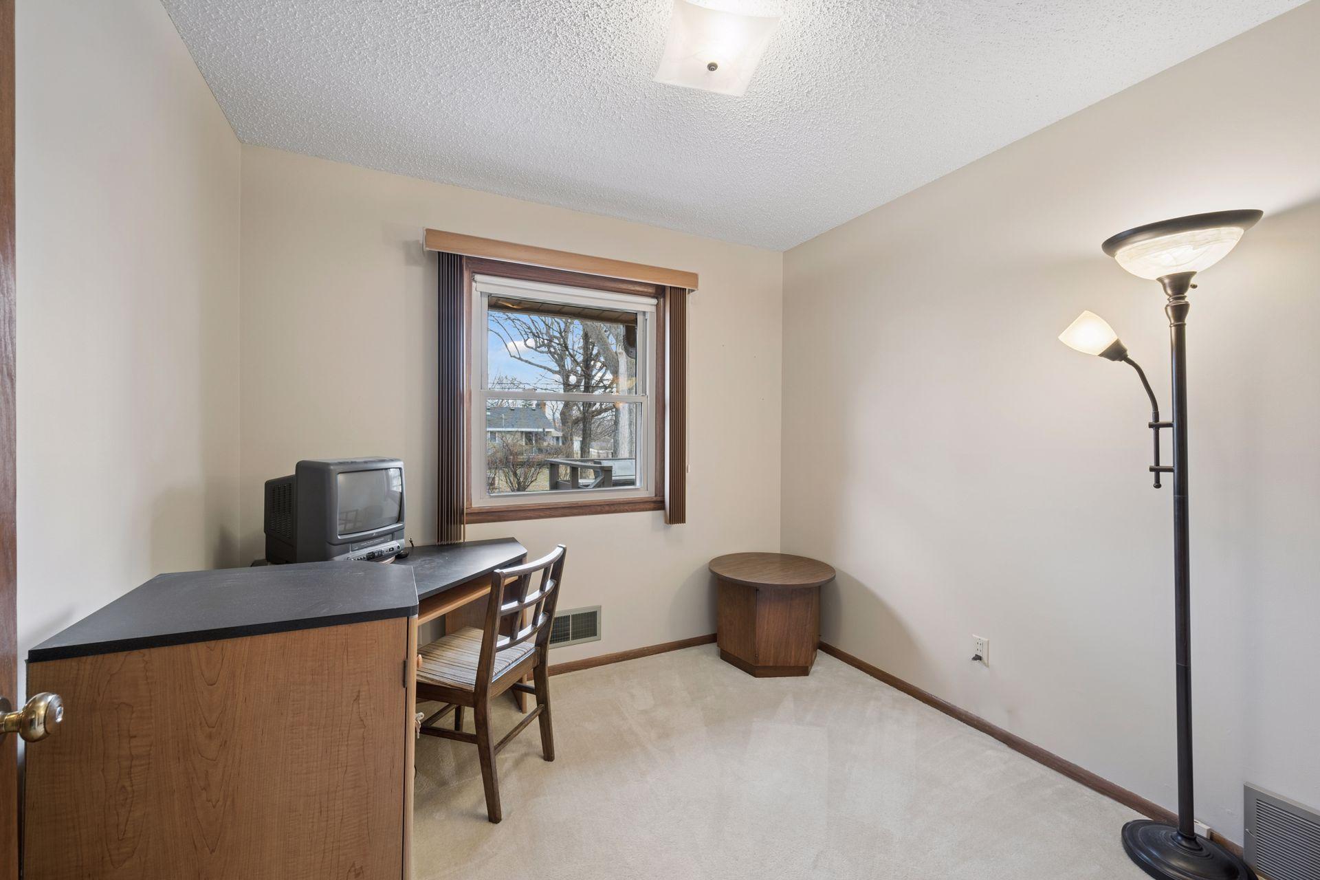 5526 Unity Avenue North Crystal, MN 55429 - Photo 14 of 27