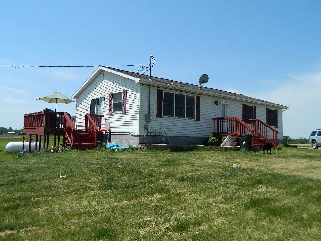 84 North Littlefield Road Weidman, MI 48893 - Photo 2 of 10 1833812-1.JPG