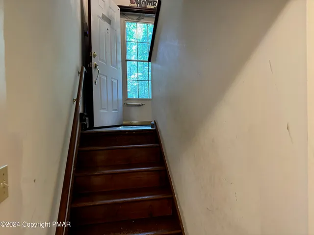 $265,000 | 8044 Promontory Drive, White Haven, PA 18661