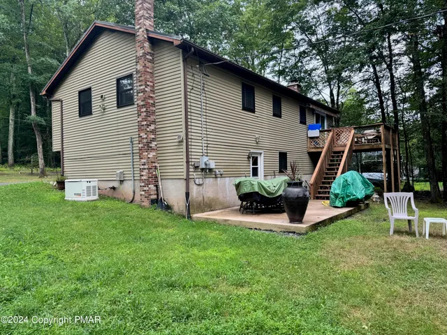 $265,000 | 8044 Promontory Drive, White Haven, PA 18661