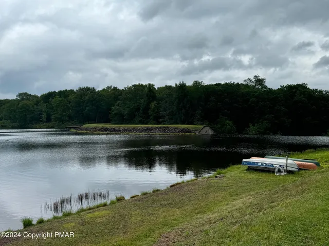 $265,000 | 8044 Promontory Drive, White Haven, PA 18661