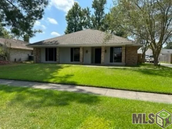 $2,000 | 13848 Cypress Ridge Avenue, St. George, LA 70817