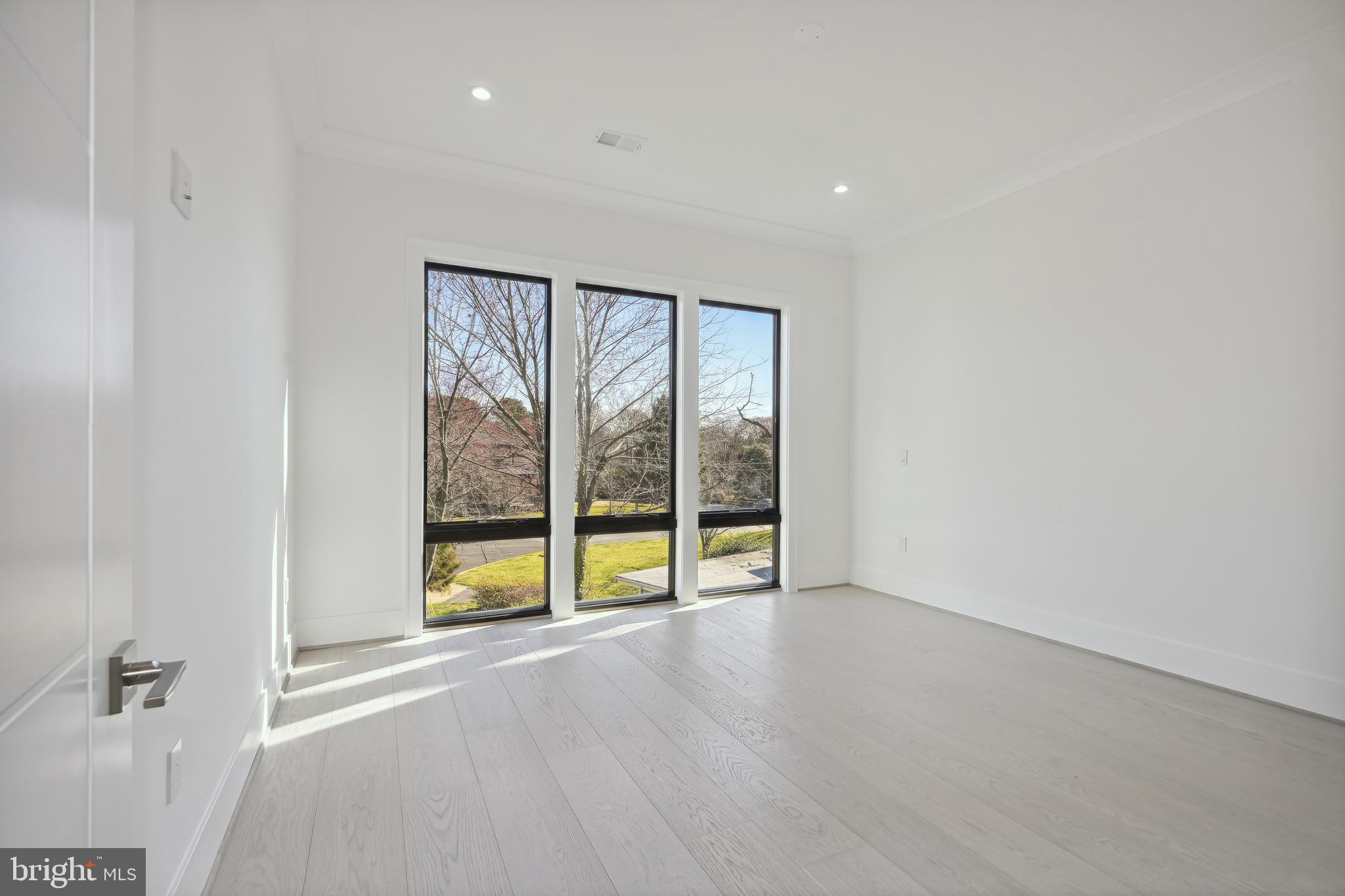 1124 Ormond Court McLean, VA 22101 - Photo 48 of 81