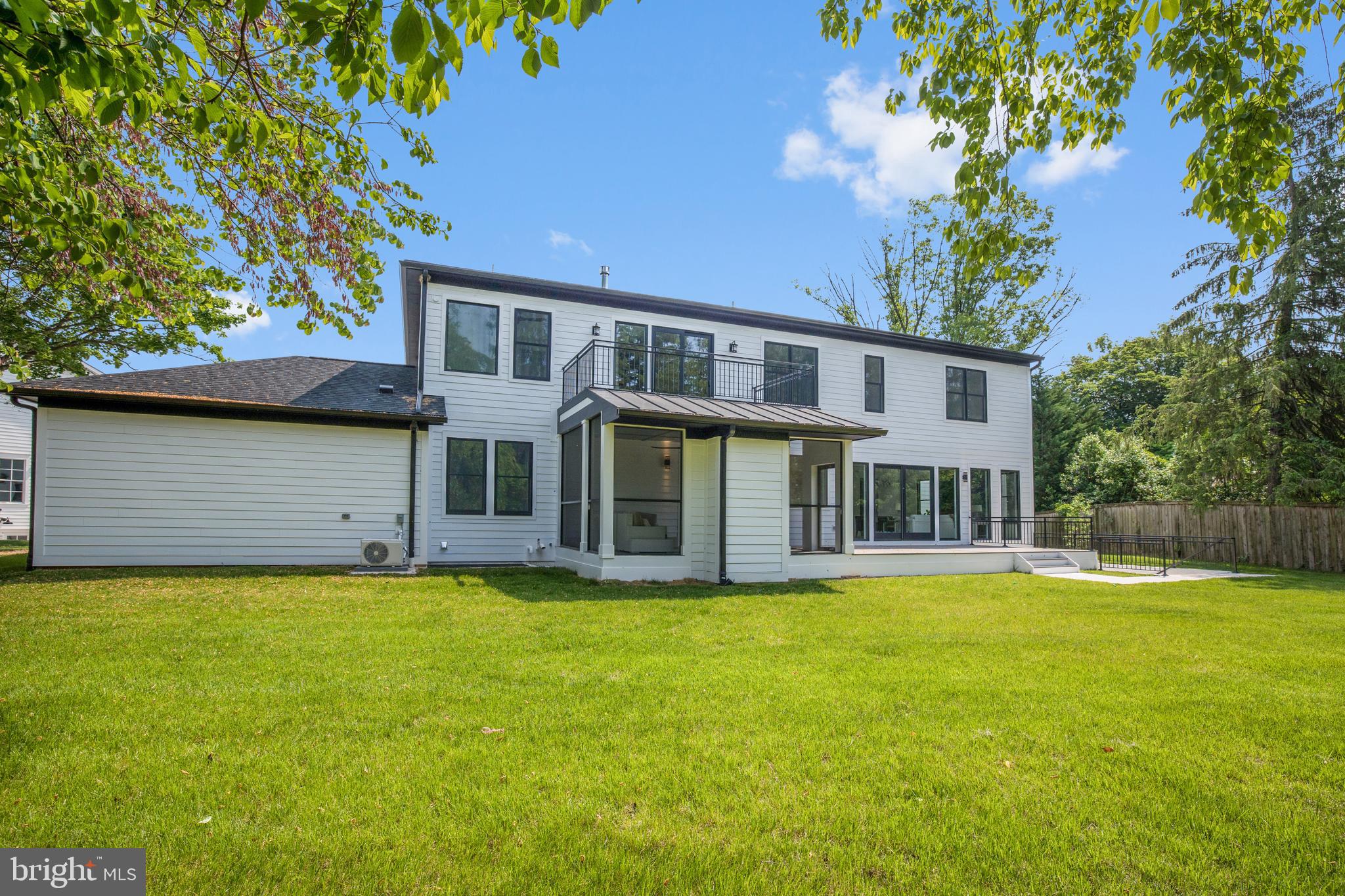 1124 Ormond Court McLean, VA 22101 - Photo 80 of 81