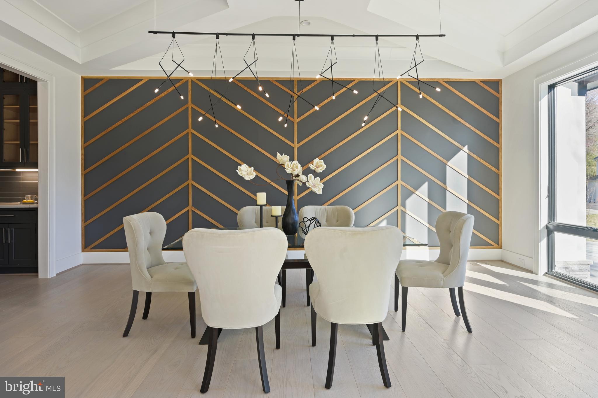 1124 Ormond Court McLean, VA 22101 - Photo 10 of 81