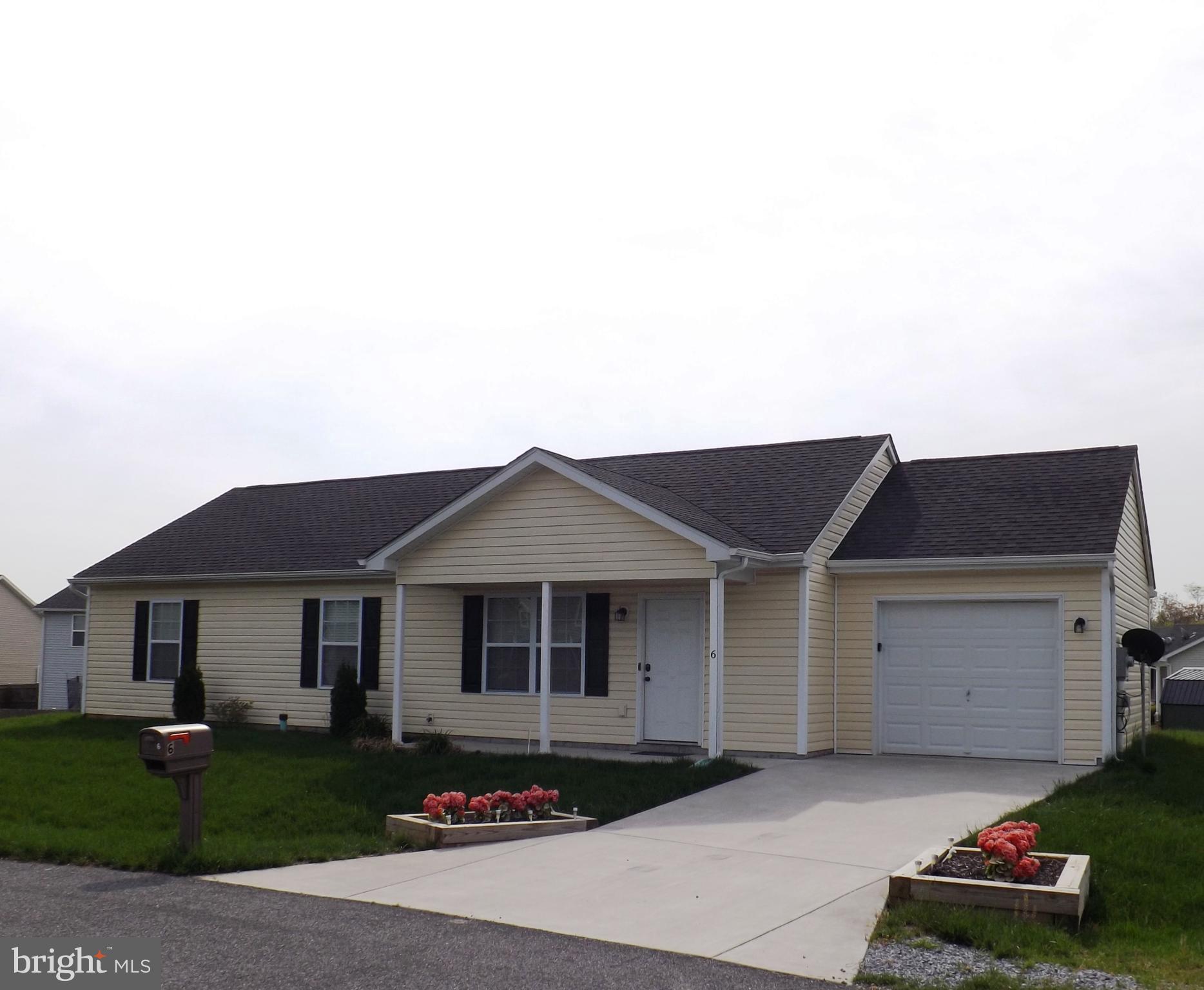 6 Gibson Road Inwood, WV 25428 - Photo 6 of 8 Exterior