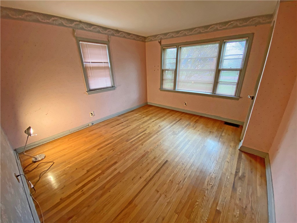 805 South Landing Road North Brighton, NY 14610 - Photo 22 of 34