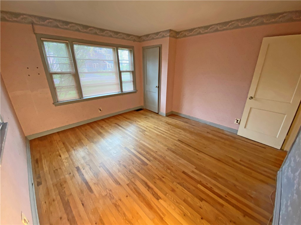 805 South Landing Road North Brighton, NY 14610 - Photo 23 of 34