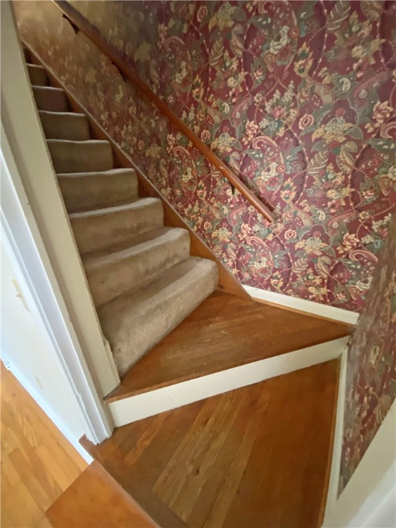 805 South Landing Road North Brighton, NY 14610 - Photo 25 of 34