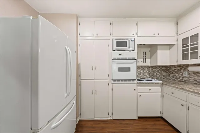 $1,250 | 919 North 11th Street, Temple, TX 76501