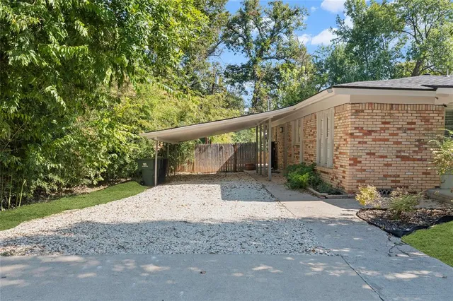 $1,250 | 919 North 11th Street, Temple, TX 76501