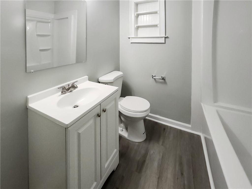 206 Harwell Road Northwest Atlanta, GA 30331 - Photo 9 of 12 Gallery Image 9