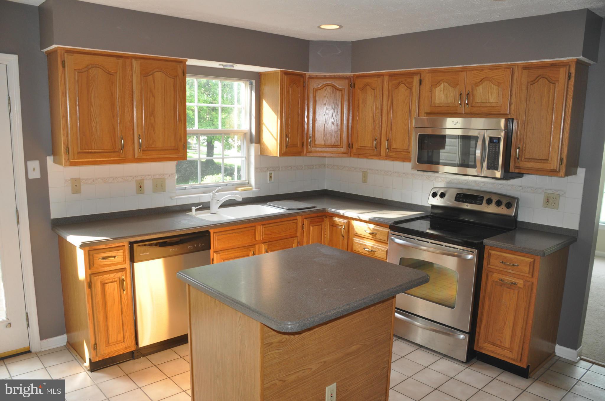 2800 Klein Court Crofton, MD 21114 - Photo 2 of 30 Kitchen