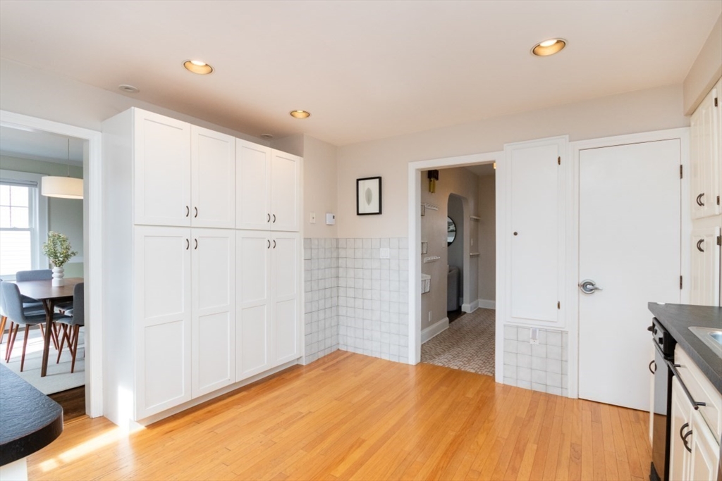 10 Huntington Road Arlington, MA 02474 - Photo 15 of 42 Gallery Image 15