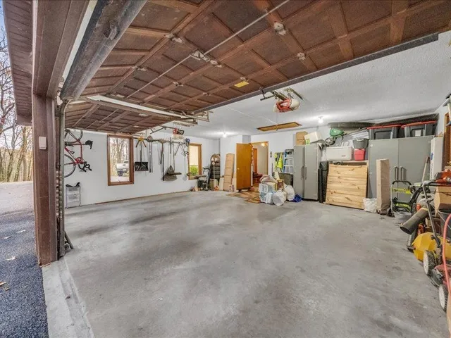 $392,300 | 1761 Cafferty Hill Road, Endicott, NY 13760