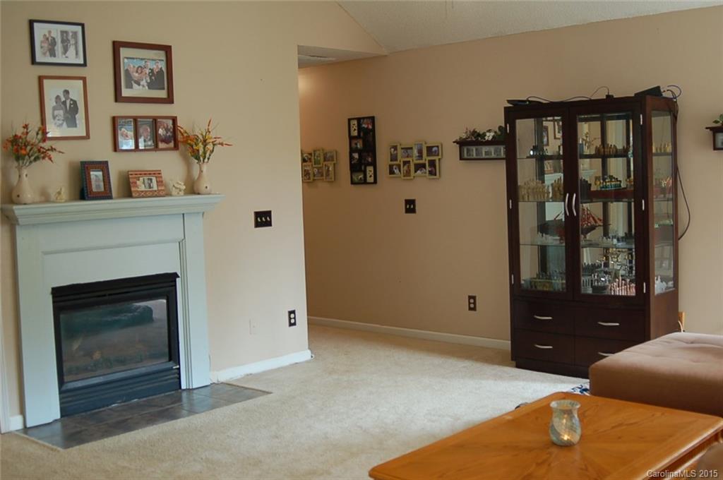 175 Sea Island Boulevard Fort Mill, SC 29708 - Photo 3 of 19 Gallery Image 3