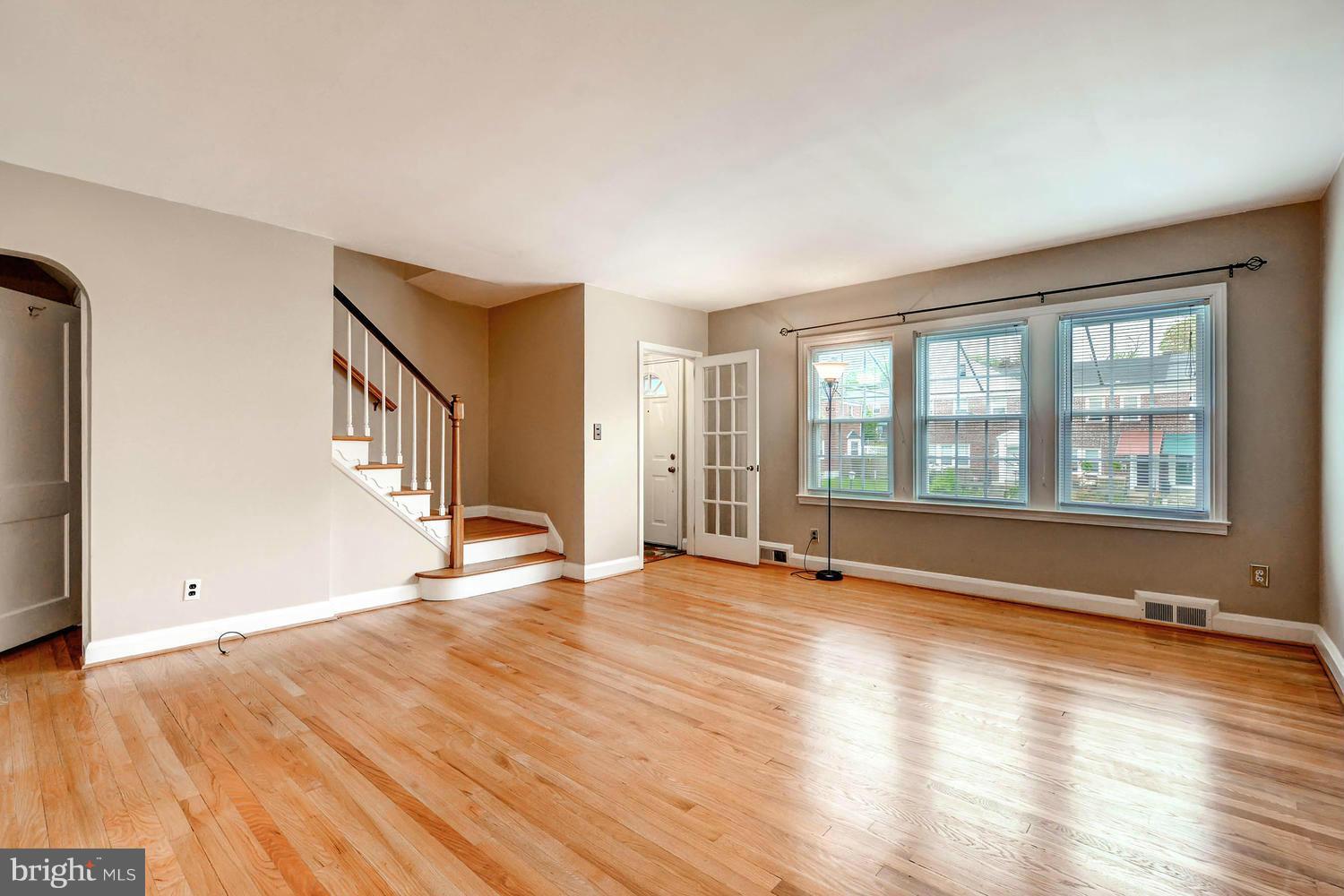 1817 Glen Ridge Road Parkville, MD 21286 - Photo 8 of 30 Gleaming wood floors in the living room