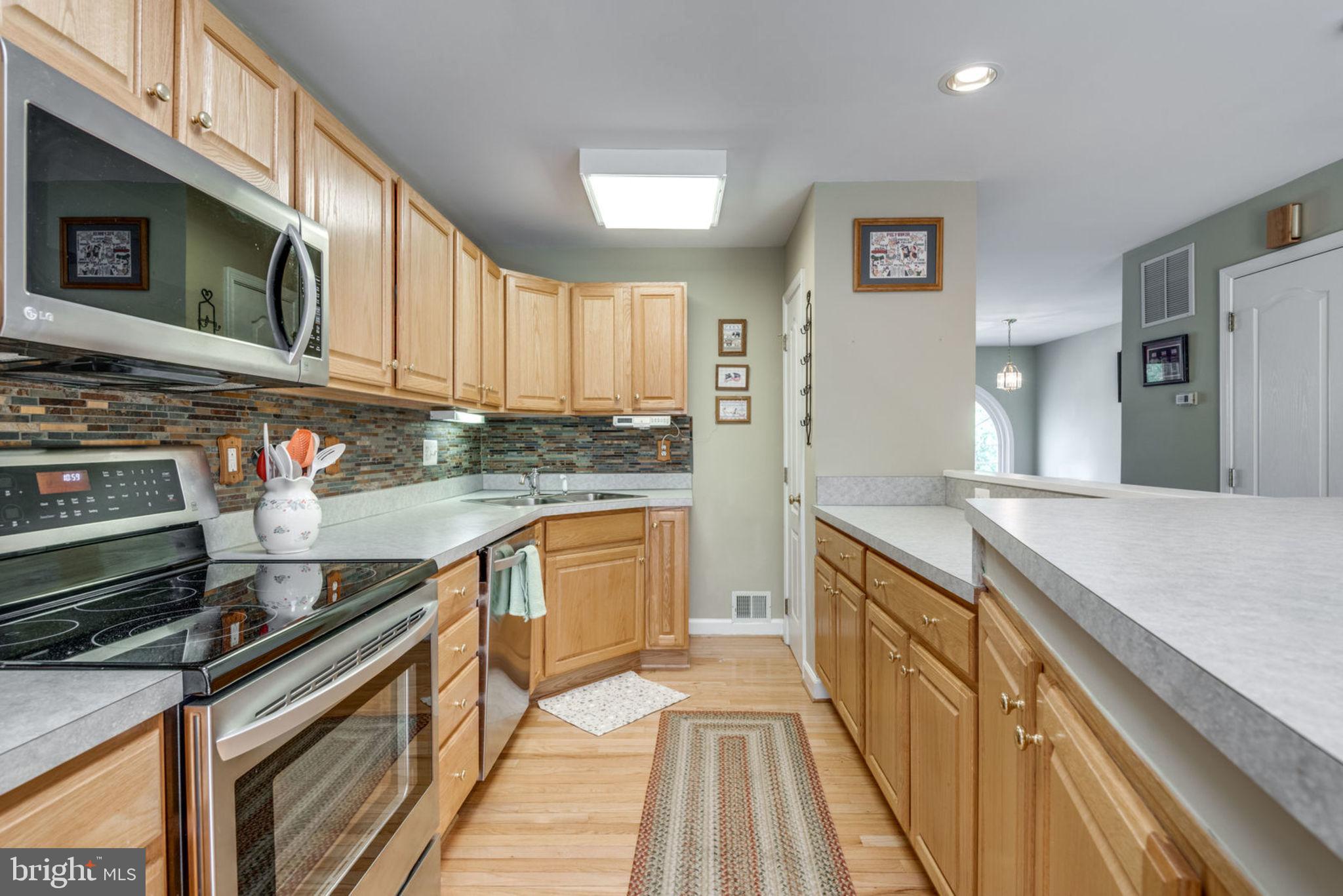 119 Rivanna Terrace Southwest Leesburg, VA 20175 - Photo 11 of 42 Gallery Image 11