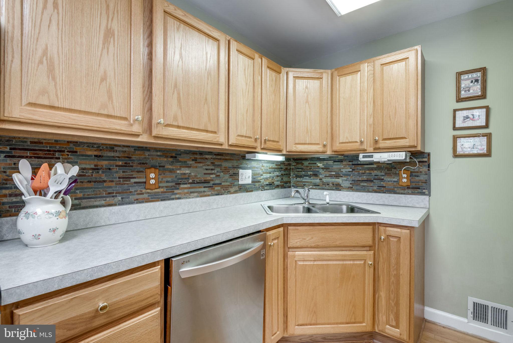 119 Rivanna Terrace Southwest Leesburg, VA 20175 - Photo 13 of 42 Gallery Image 13