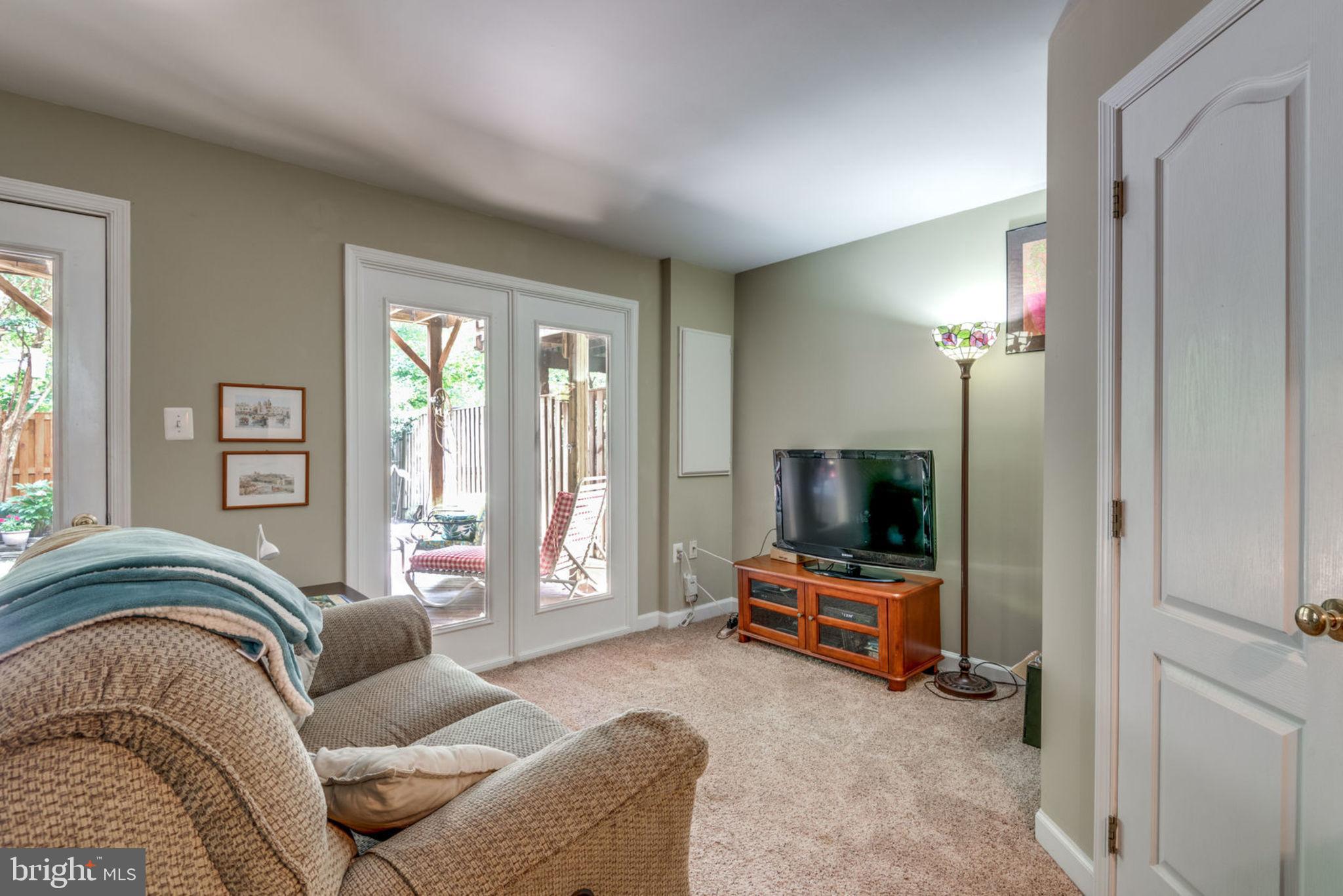 119 Rivanna Terrace Southwest Leesburg, VA 20175 - Photo 25 of 42 Gallery Image 25