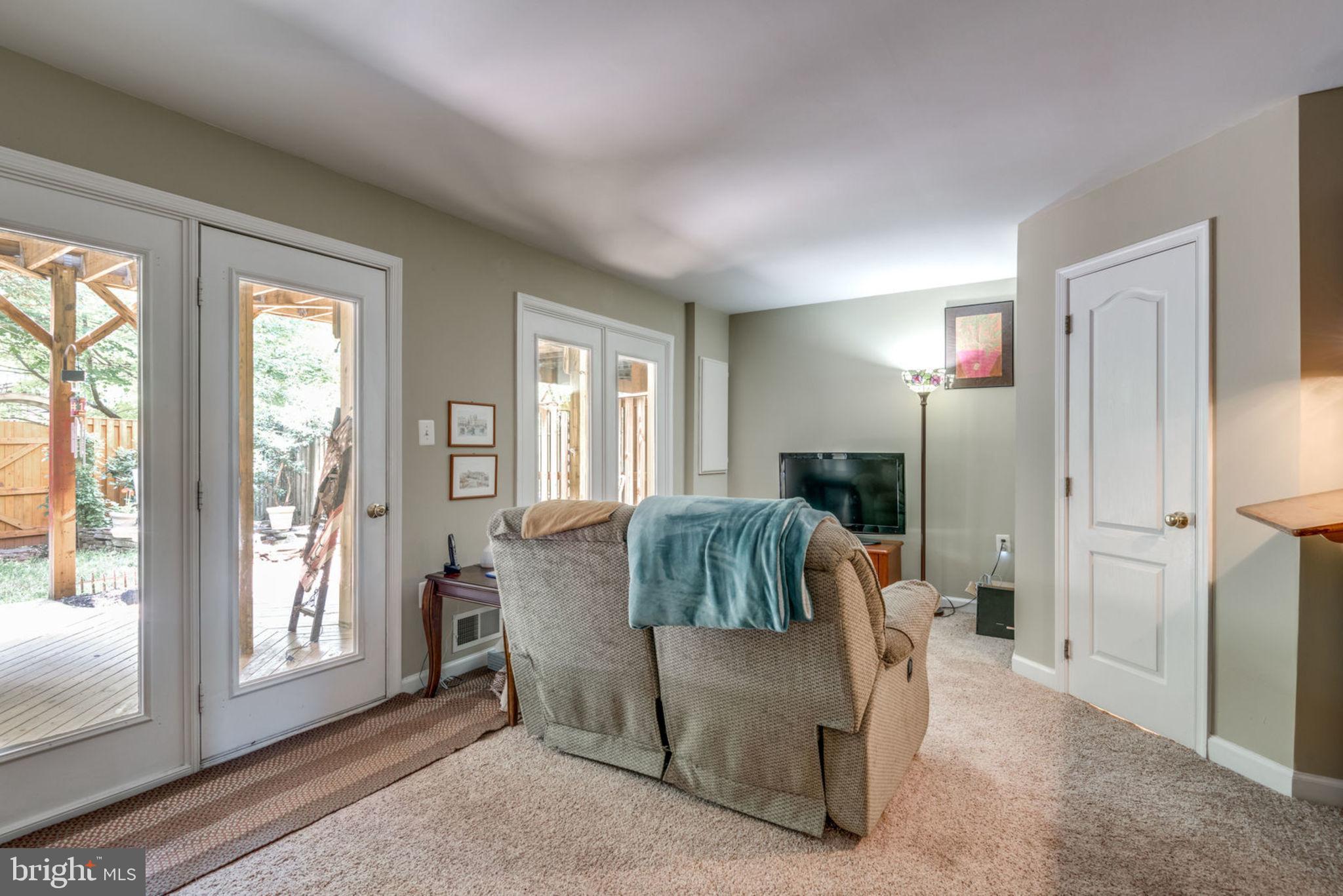 119 Rivanna Terrace Southwest Leesburg, VA 20175 - Photo 27 of 42 Gallery Image 27