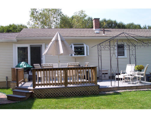 11 Calley Street Springfield, MA 01129 - Photo 6 of 21
