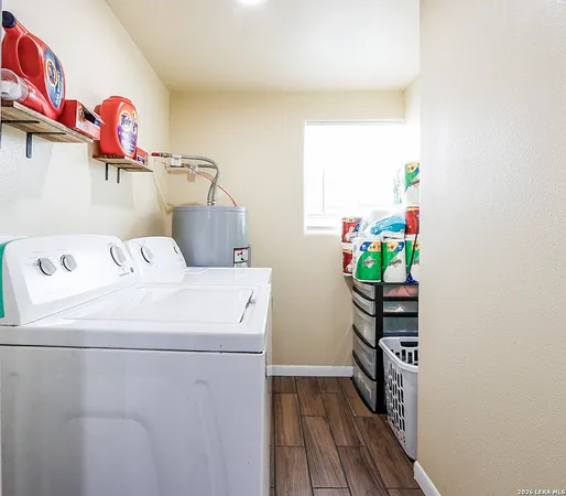 $185,000 | 410 North Crisp Street, Uvalde, TX 78801
