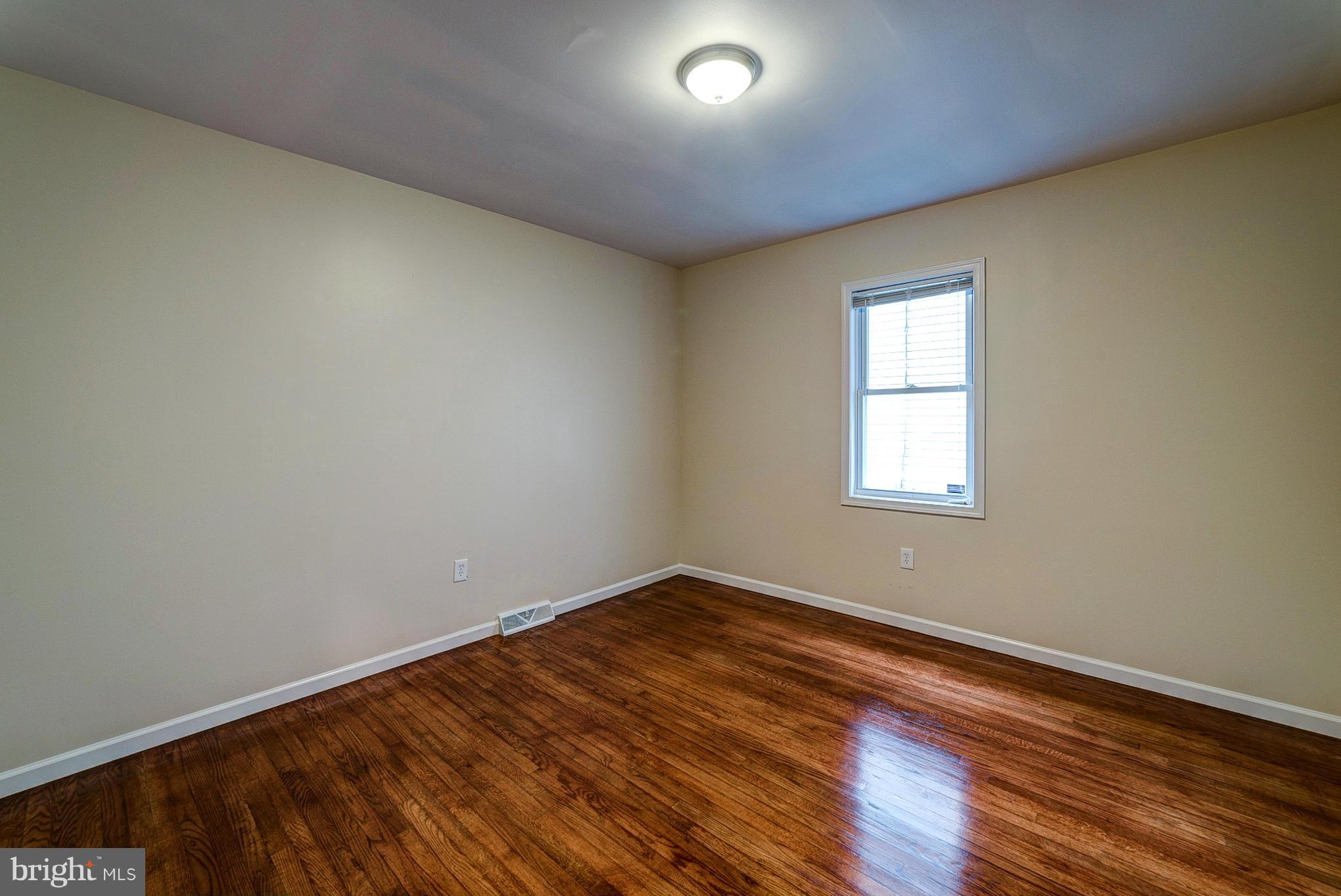 117 Sollers Point Road Baltimore, MD 21222 - Photo 5 of 30 Bedroom